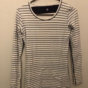 LULULEMON WOMEN WORKOUT LONG SLEEVE REVERSIBLE